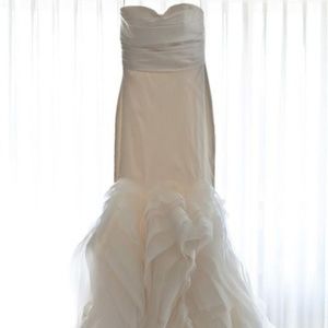 Vera Wang Ethel Wedding Dress Size 8 Unaltered